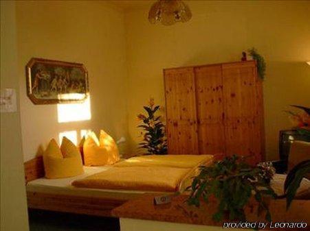 Gastehaus Loschwitz 2*